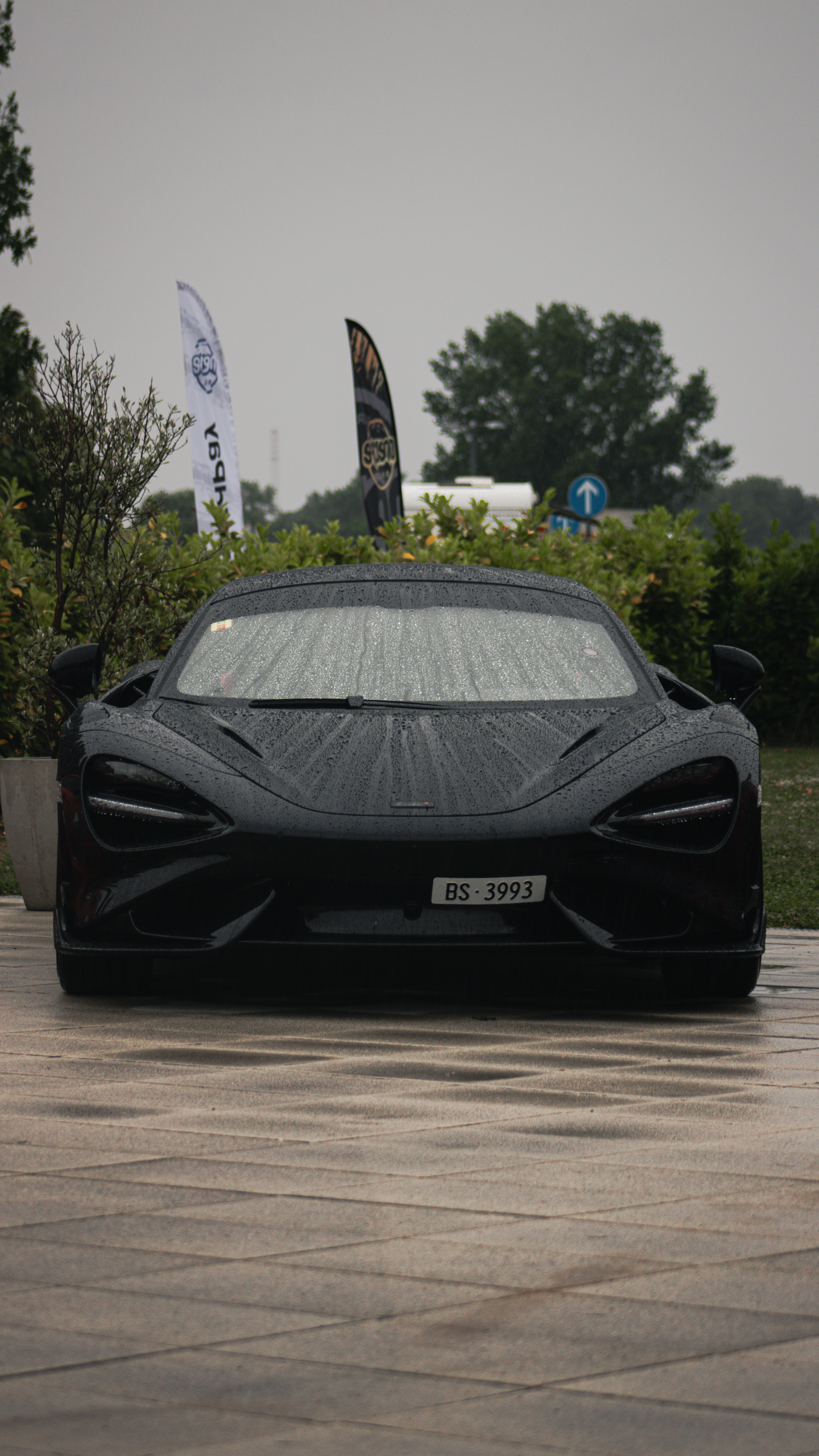 Sportski automobil